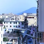 Art House - Station * Neapol